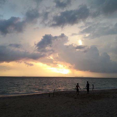 Bluesky Beach Bungalows Ko Lanta 外观 照片