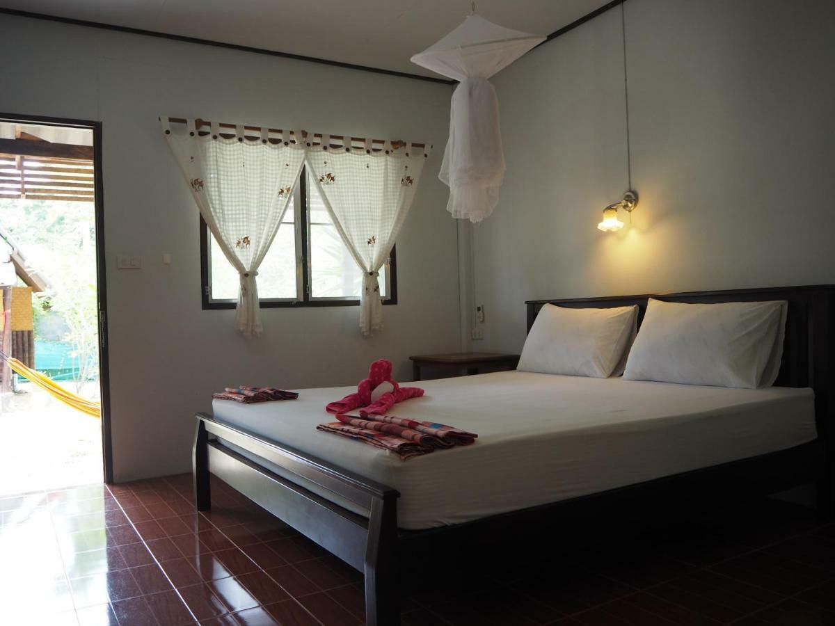 Bluesky Beach Bungalows Ko Lanta 外观 照片